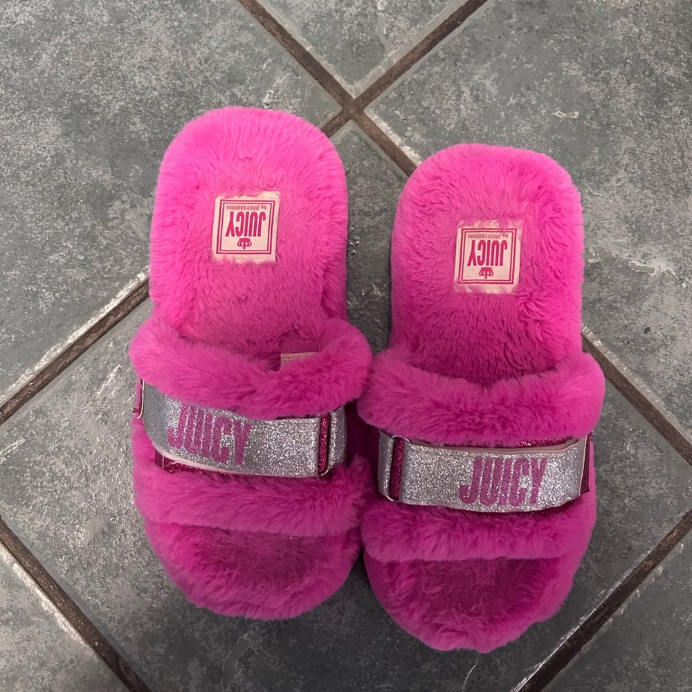 Juicy Couture Vibrant Pink Fuzzy Slippers